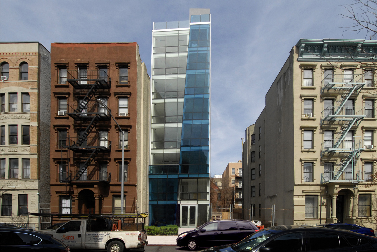 The Vidro, a new multifamily condo building on a small lot in Harlem New York City by Soluri Architecture